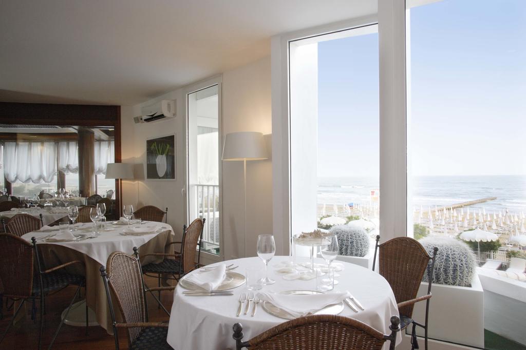Hotel Delle Nazioni Jesolo Extérieur photo