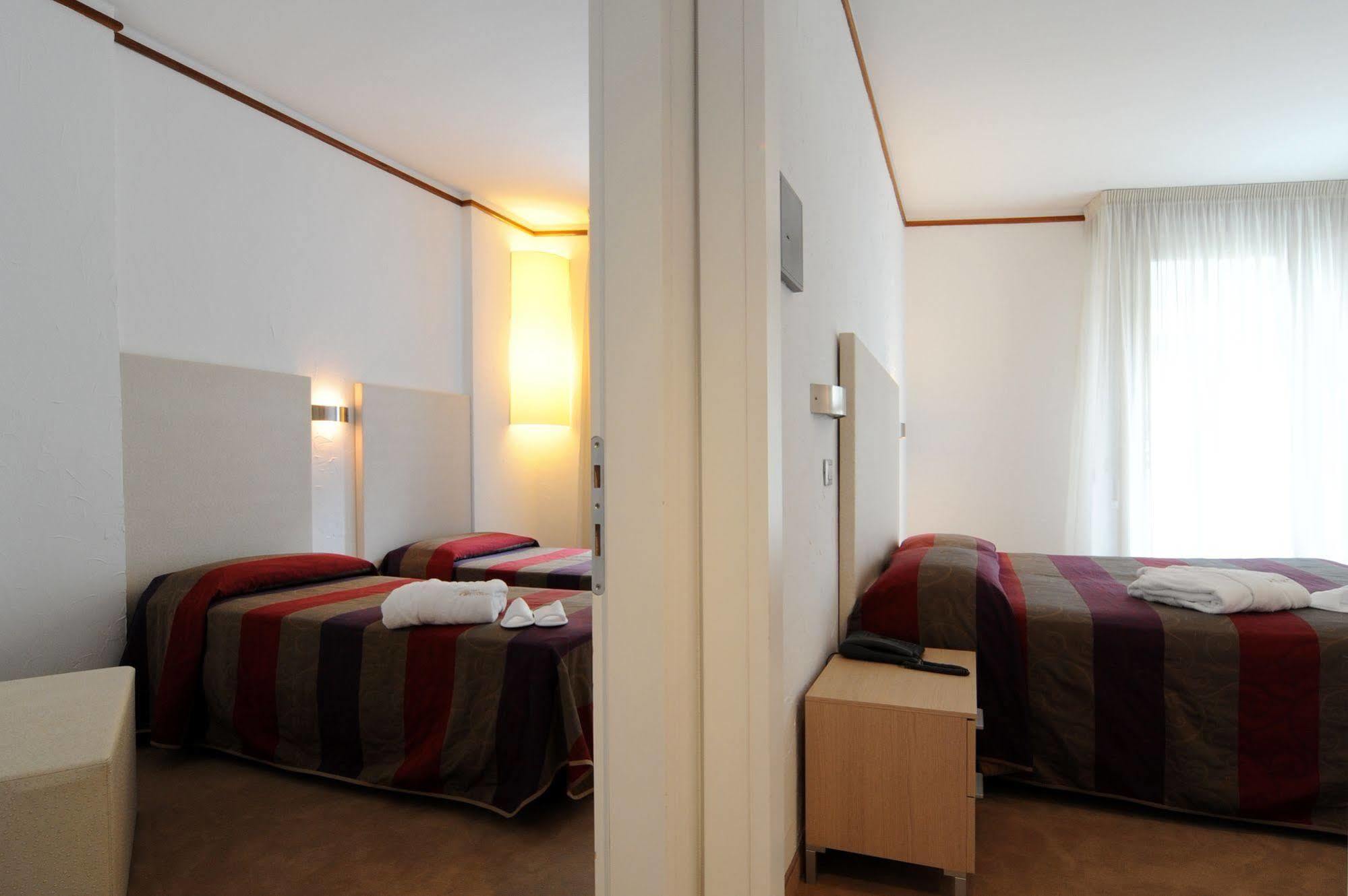Hotel Delle Nazioni Jesolo Extérieur photo